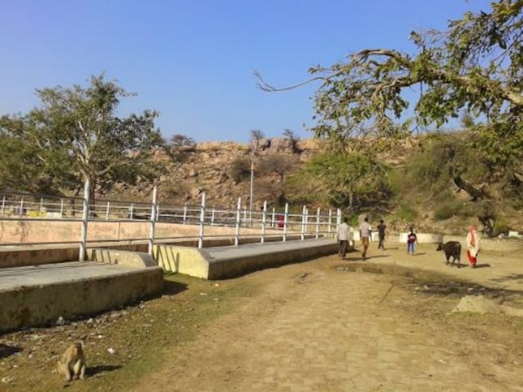 Govardhan Hill-3